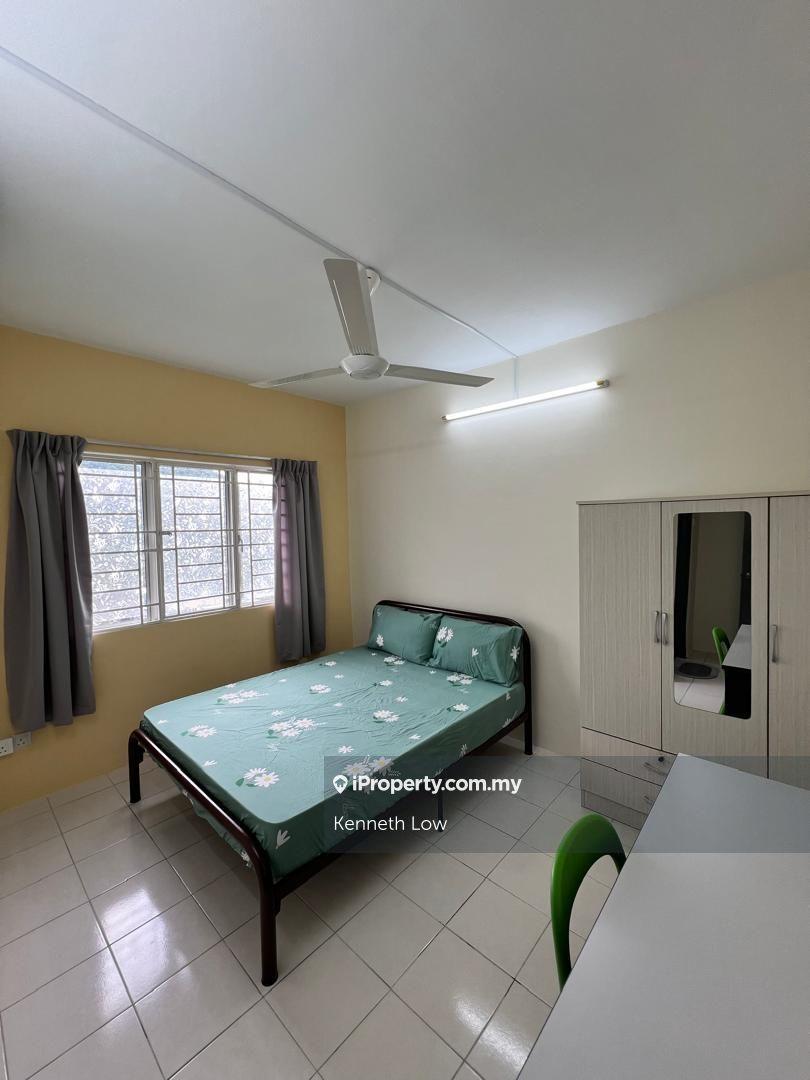 80k cash back Cemara Apartment, Sri Permaisuri, 730sf, 3rooms Near MRT