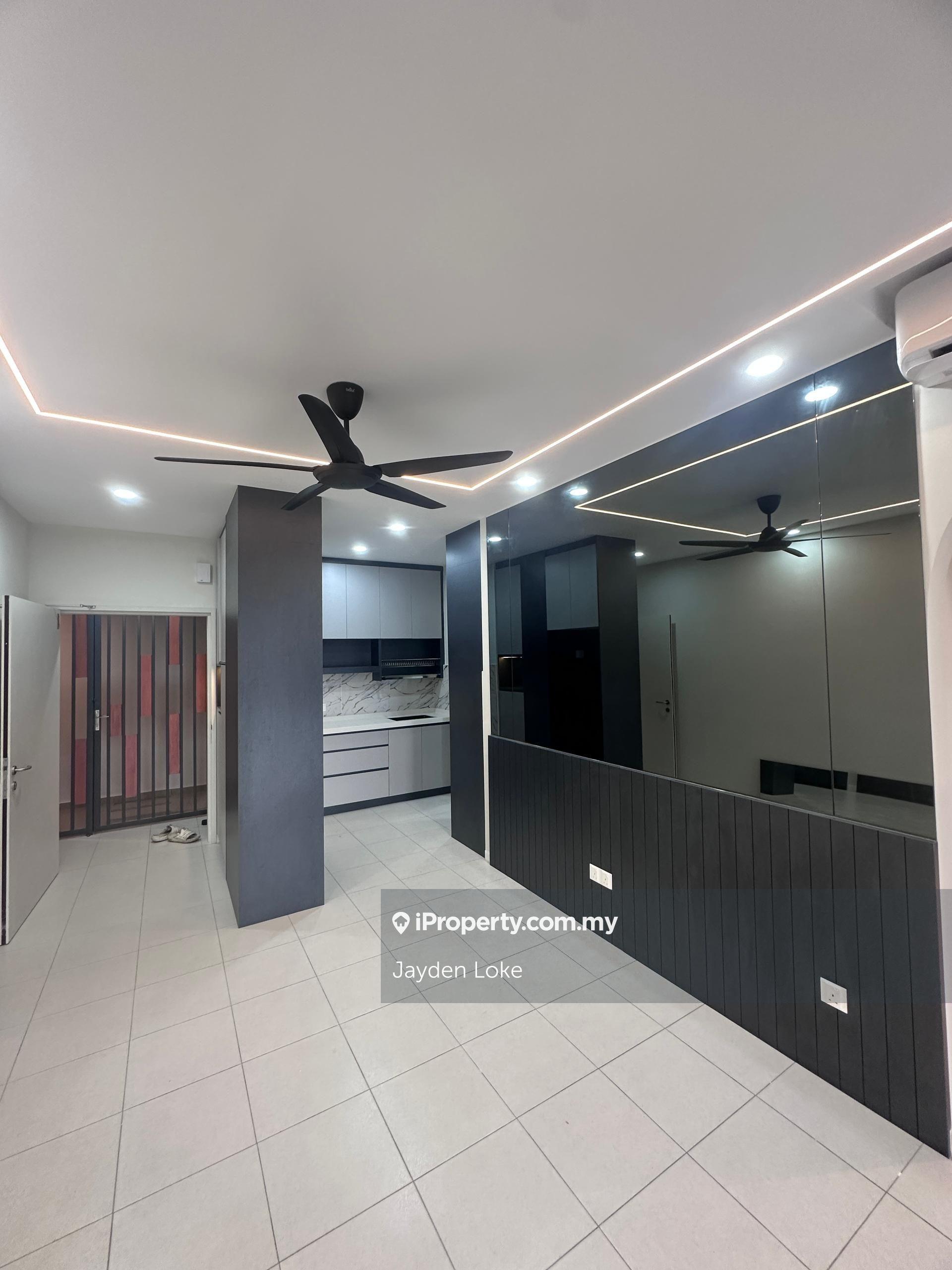 Nice interior design ready move in