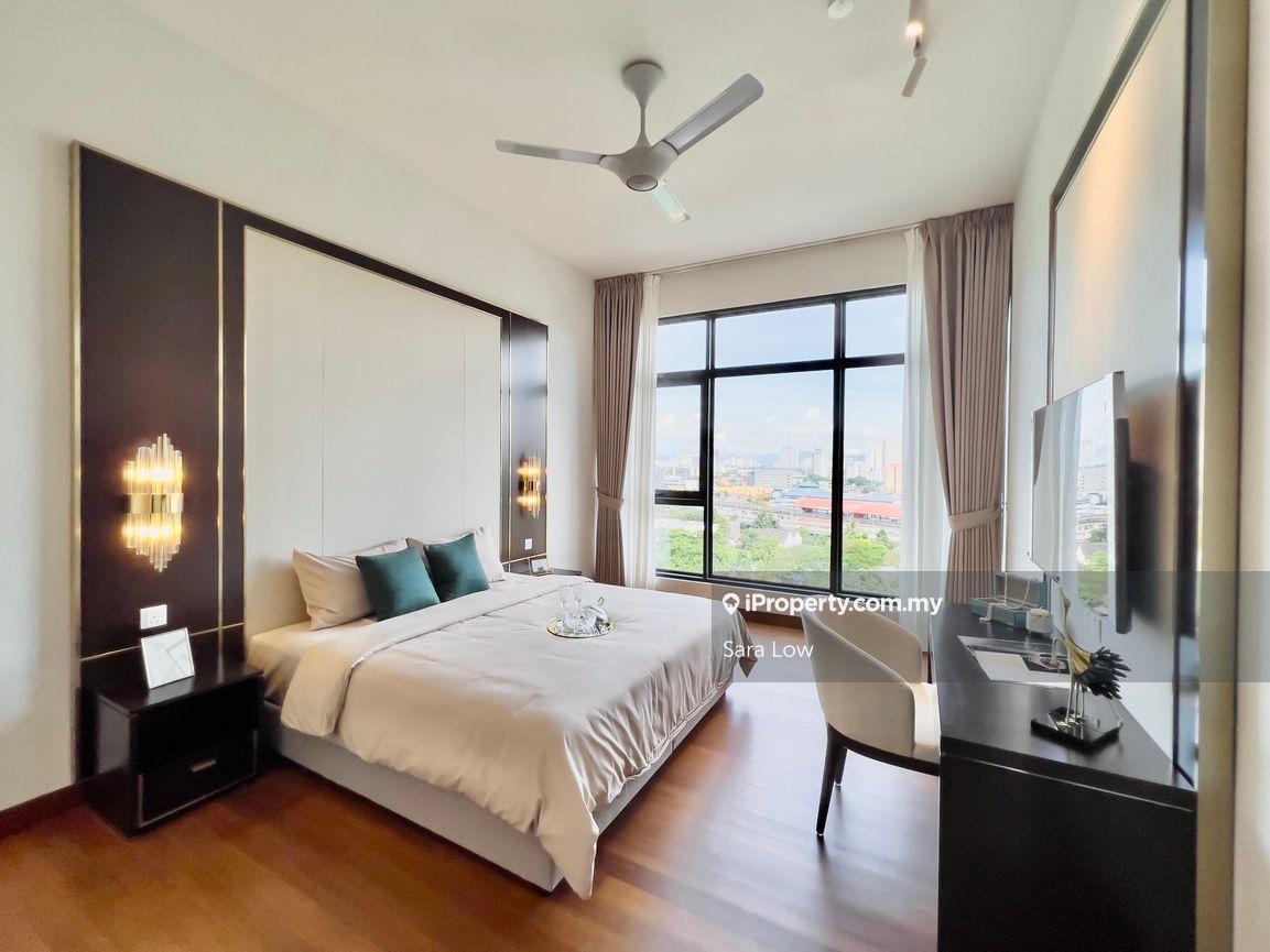 Brand new! Fully furnished Interior design, Balcony w unblocked view 