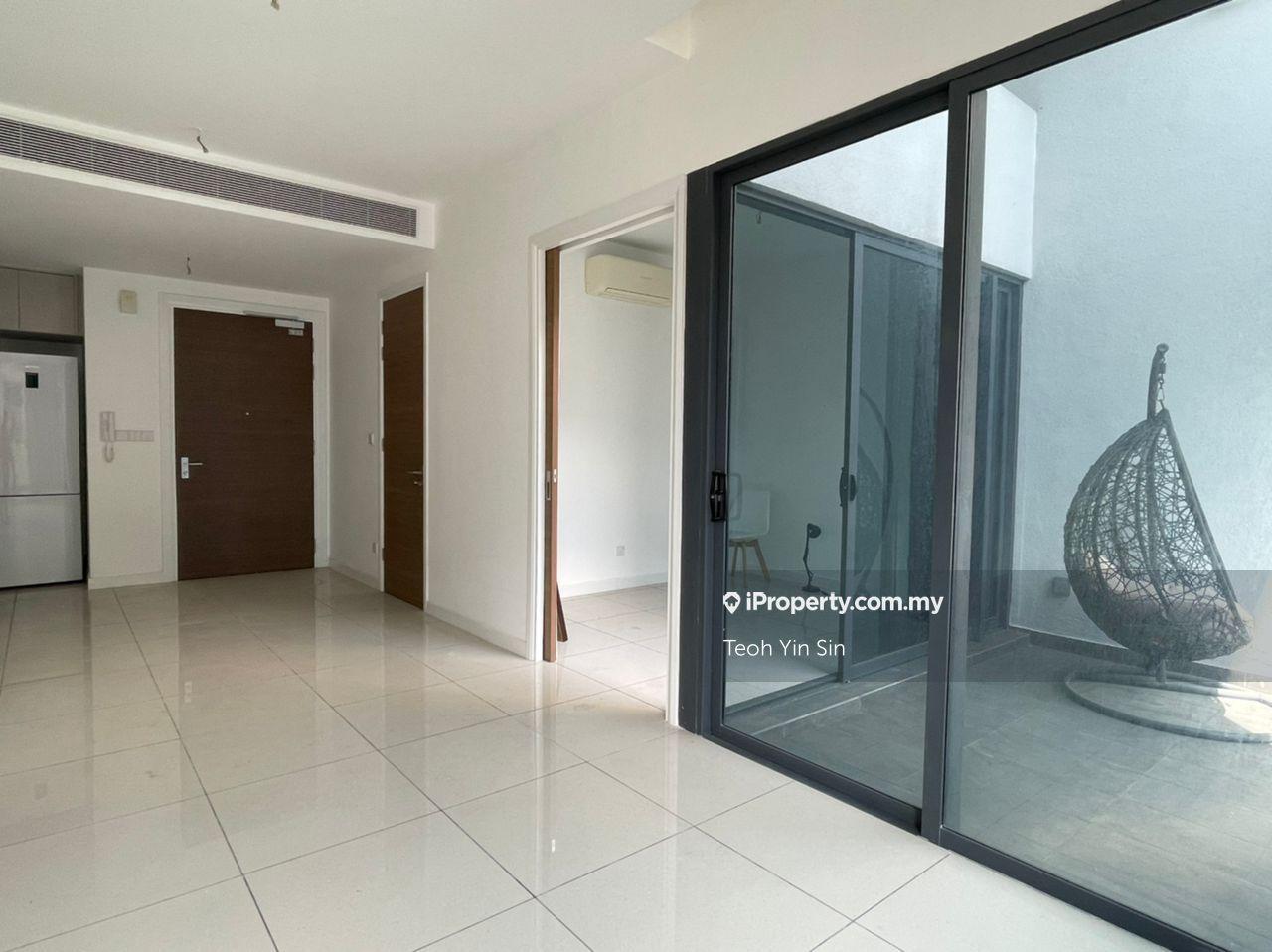 One bedroom come with balcony