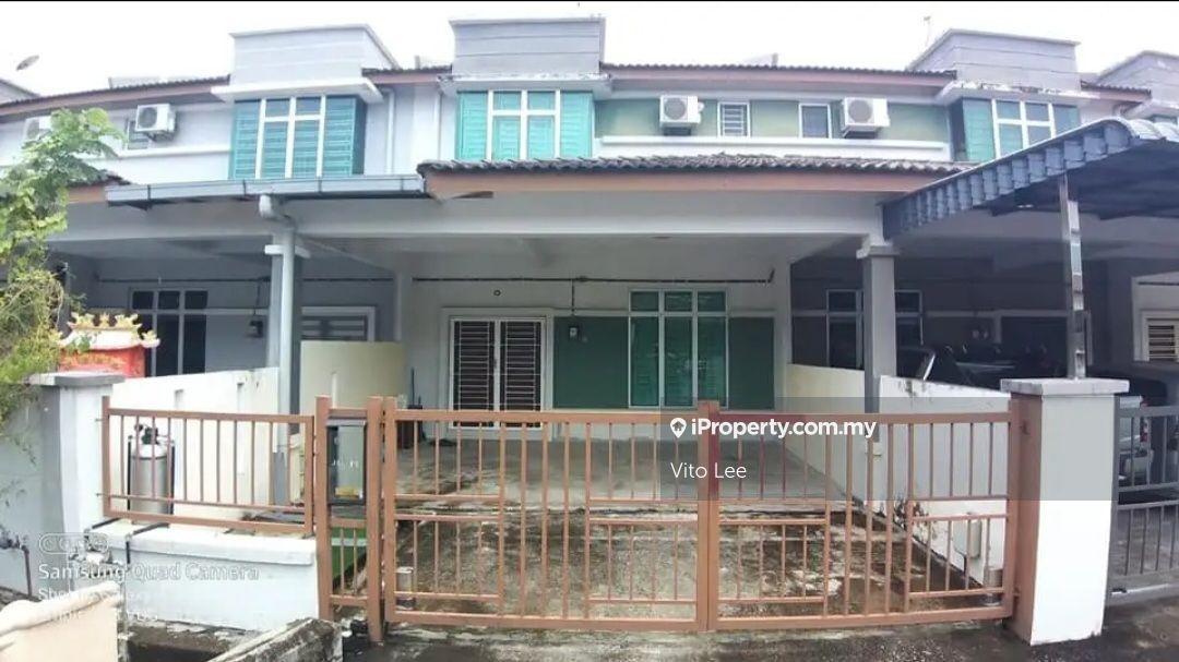 Furnished Aircond House at Angkasa Nuri near Taman Merdeka