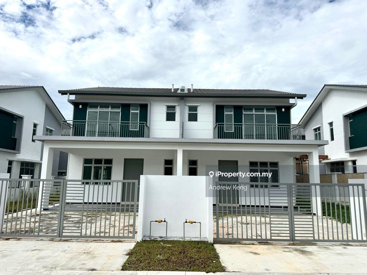 Pulai Mutiara 2 Clover Double Storey Cluster 32x70 Original Brand New