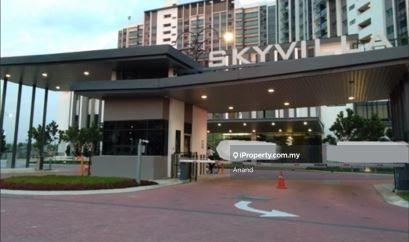 Well maintained and furnished unit at skyvilla d island residences.