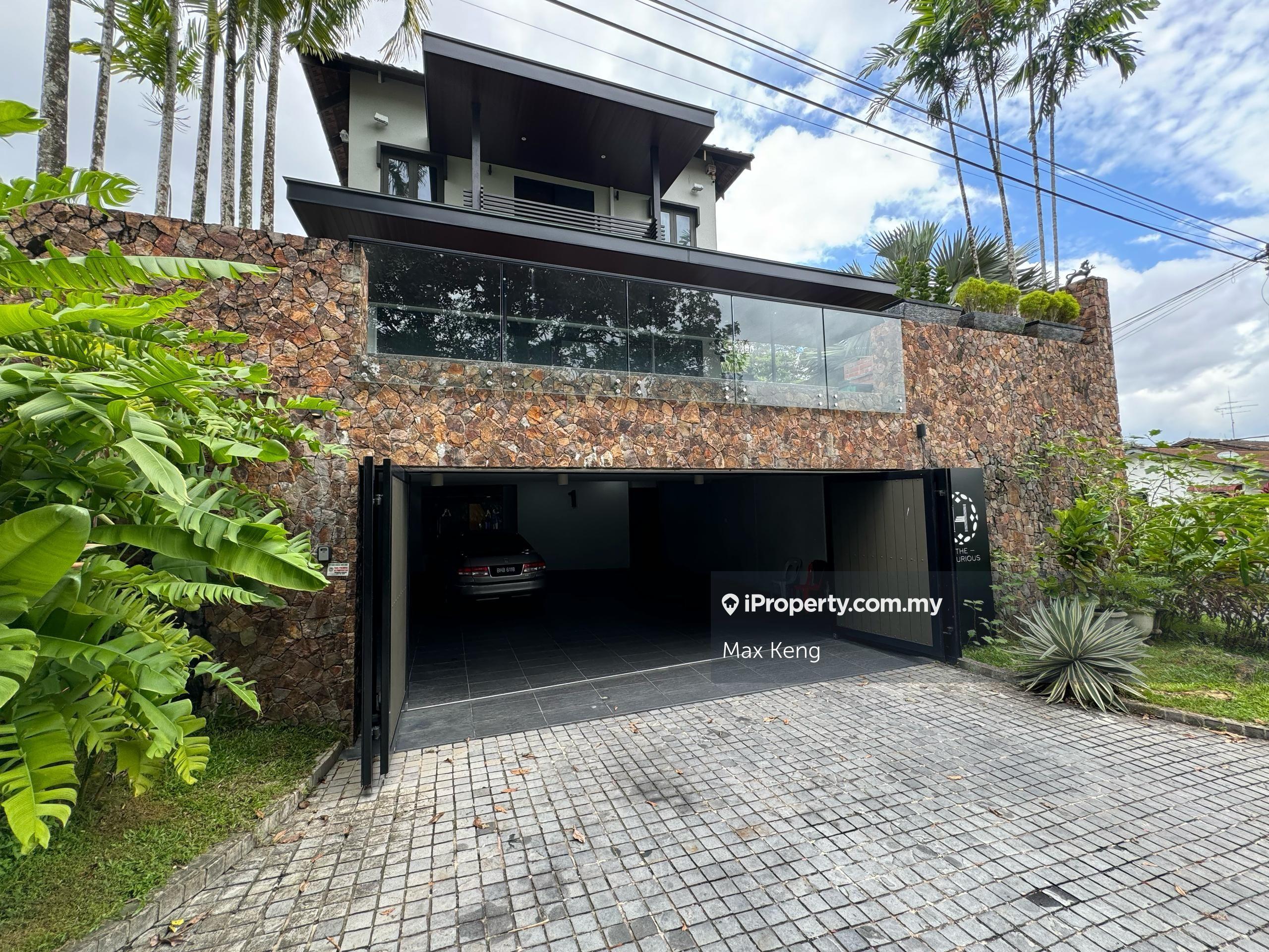 JB Town Kolam Air 3 Storey Bungalow Fully Renovated Swimming Pool G&G