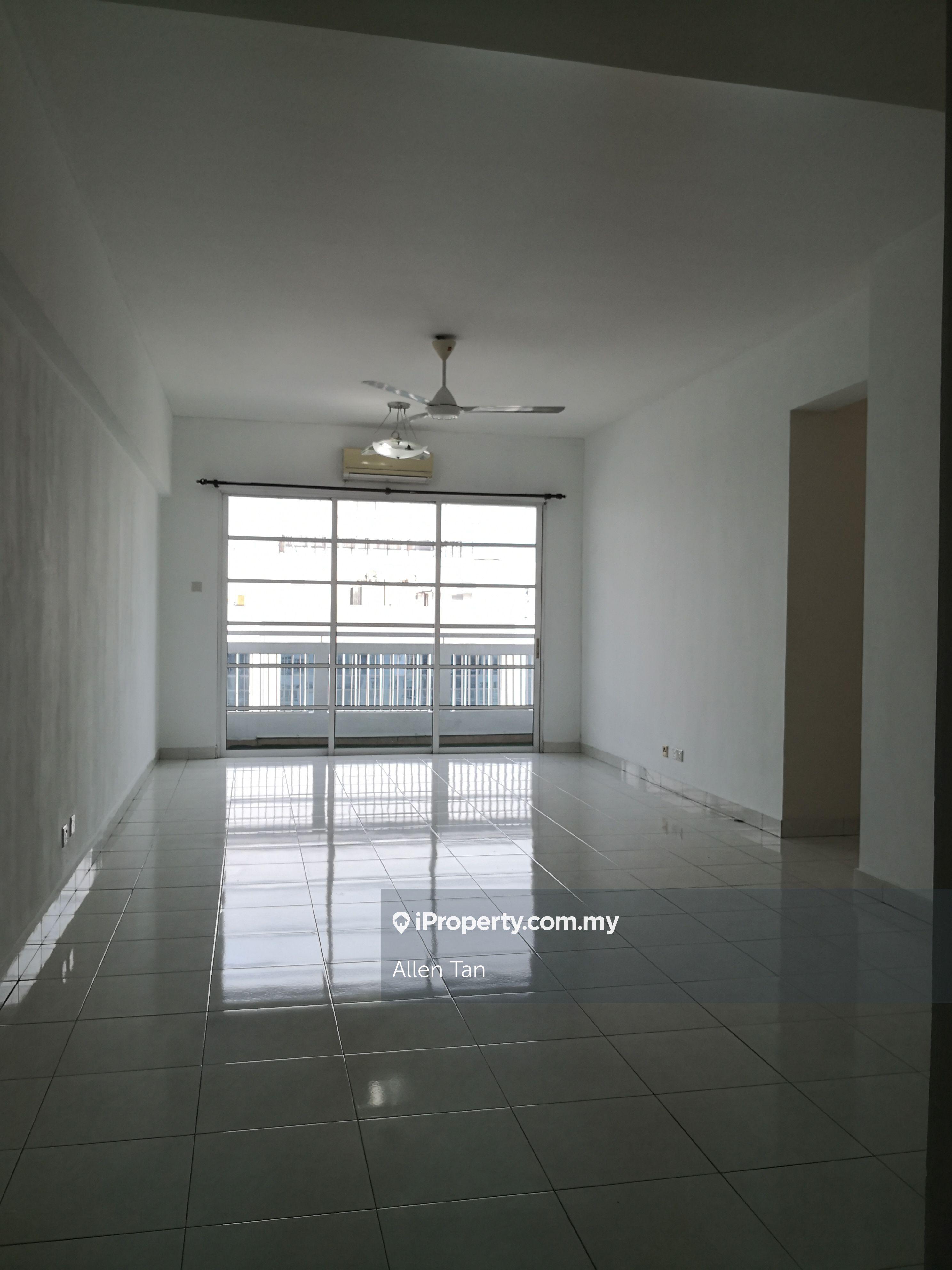 Sterling Condo, 1259sf, Partly, 1cp, Kelana Jaya, LRT, PJ