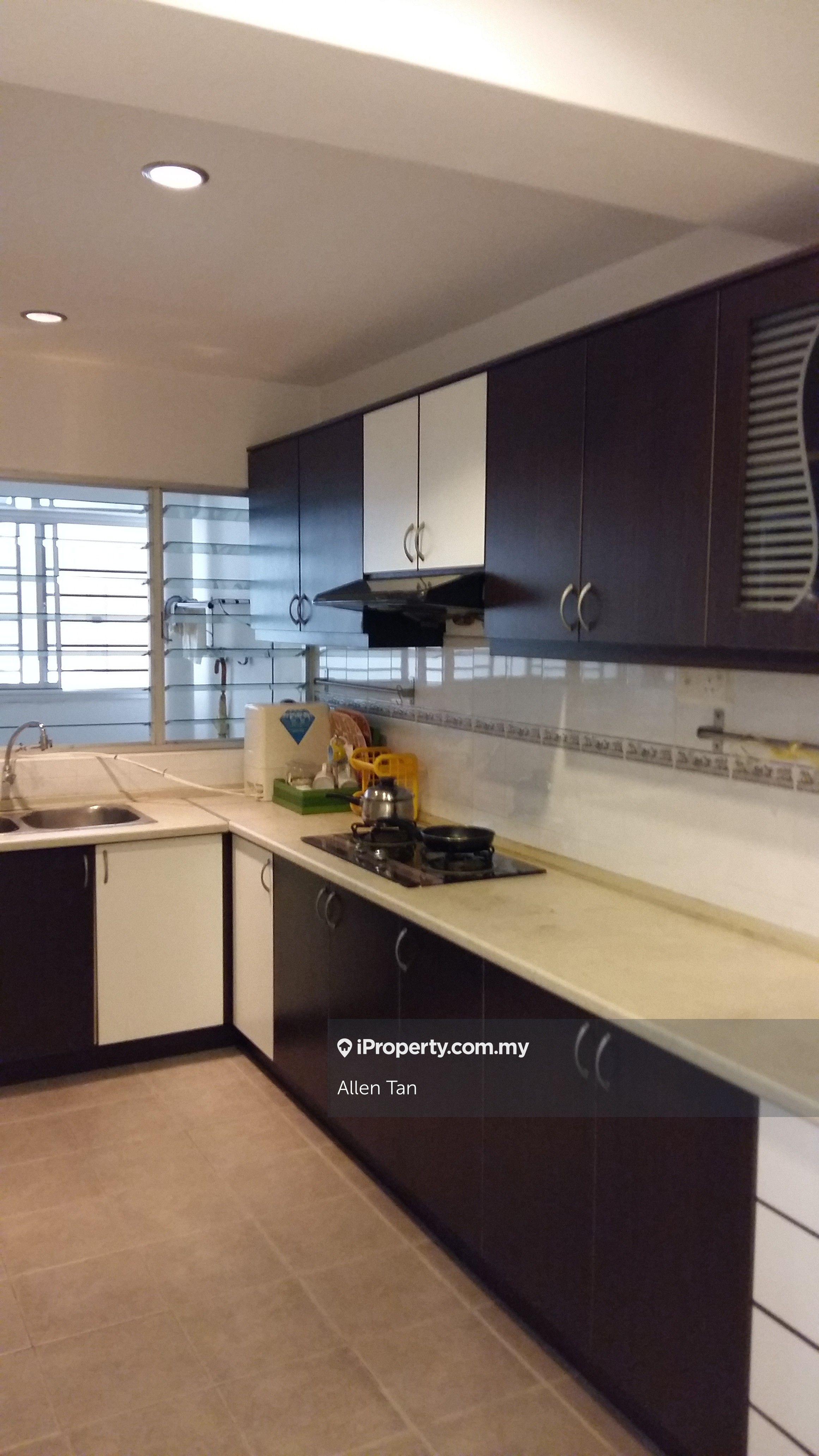 Kelana Mahkota Condo, 1260sf, Fully, 1cp, Kelana Jaya, LRT, PJ