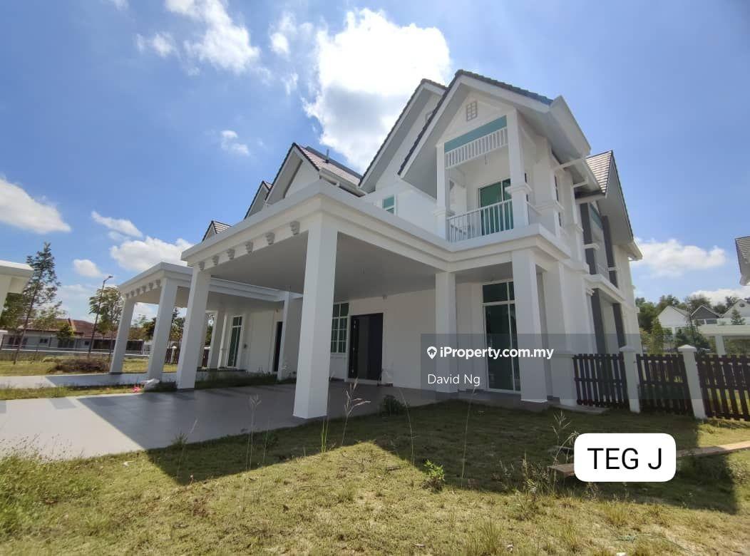 Setia eco park Emma crest