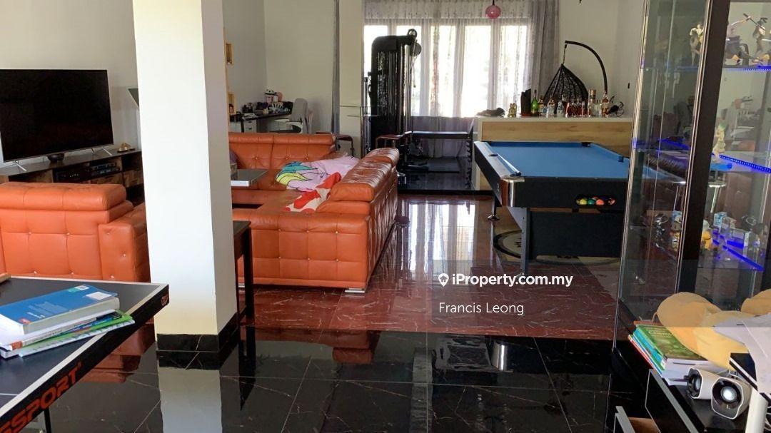Fully Reno. Ambrosia, Bandar Kinrara, Puchong