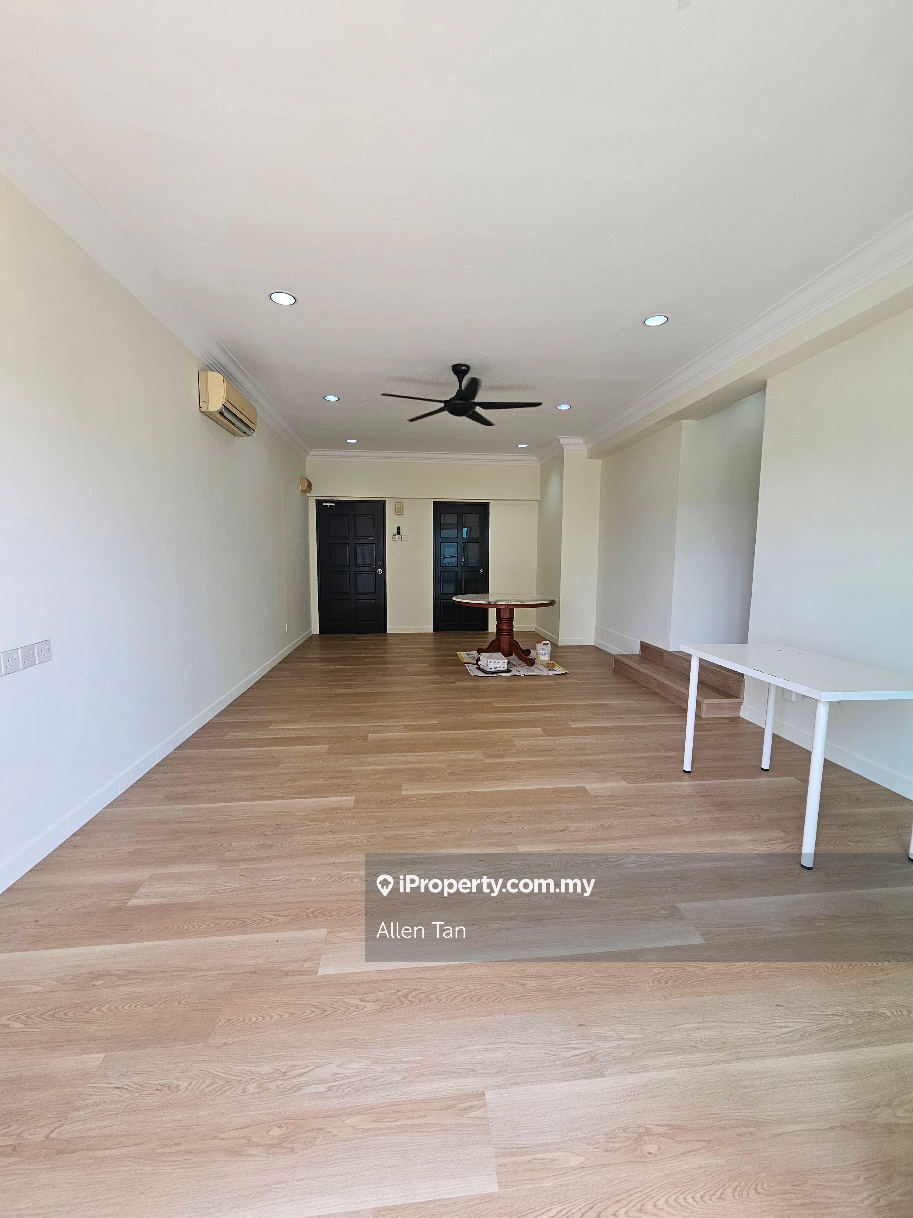 Kelana Mahkota Condo, Partly, 2cp, Kelana Jaya, LRT, PJ