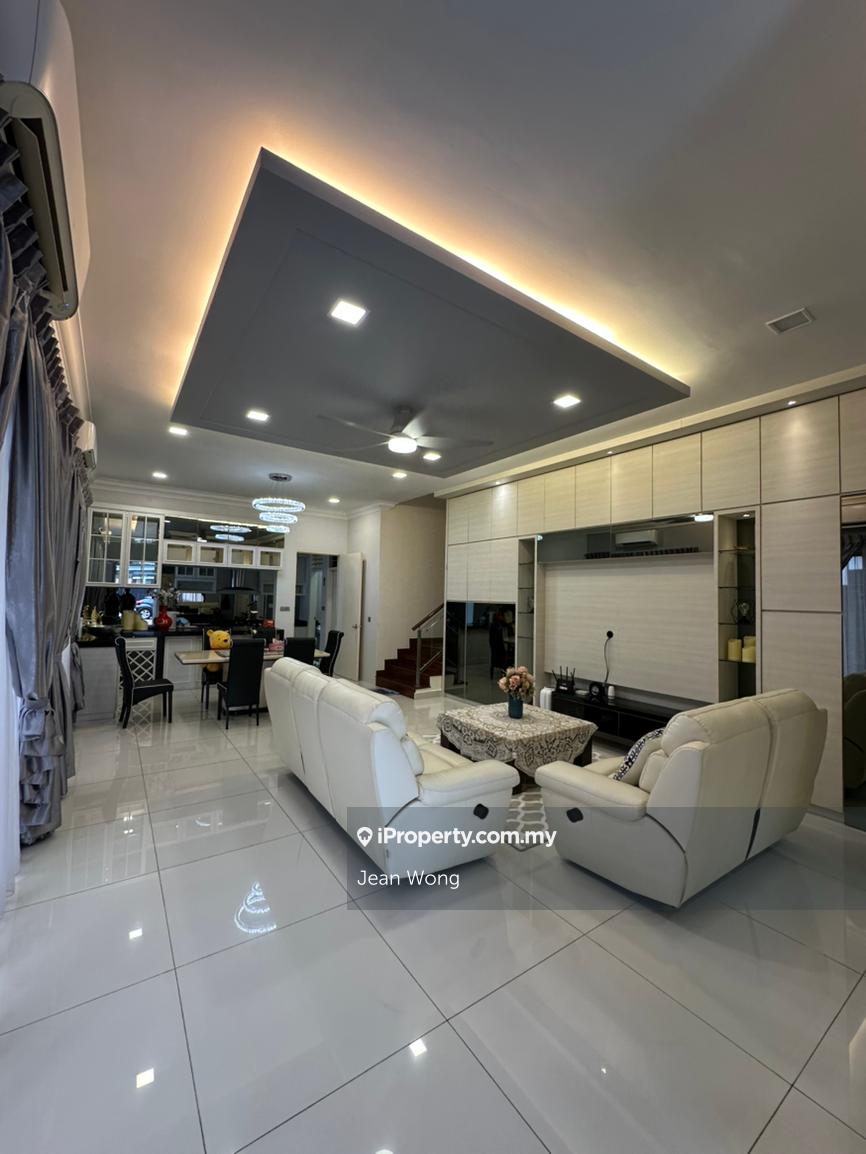 3-Storey Cluster House for Sale @ Horizon Hills