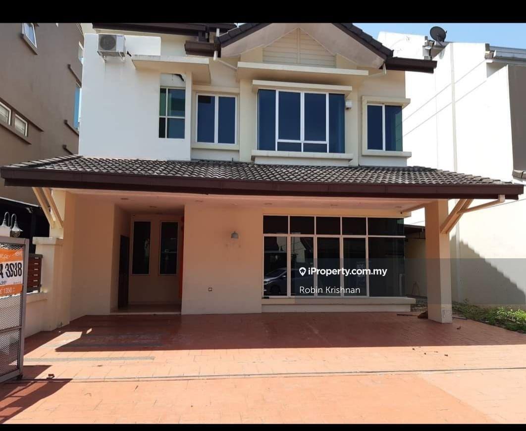 2.5 sty Garden Bungalow with 30' wide car porch