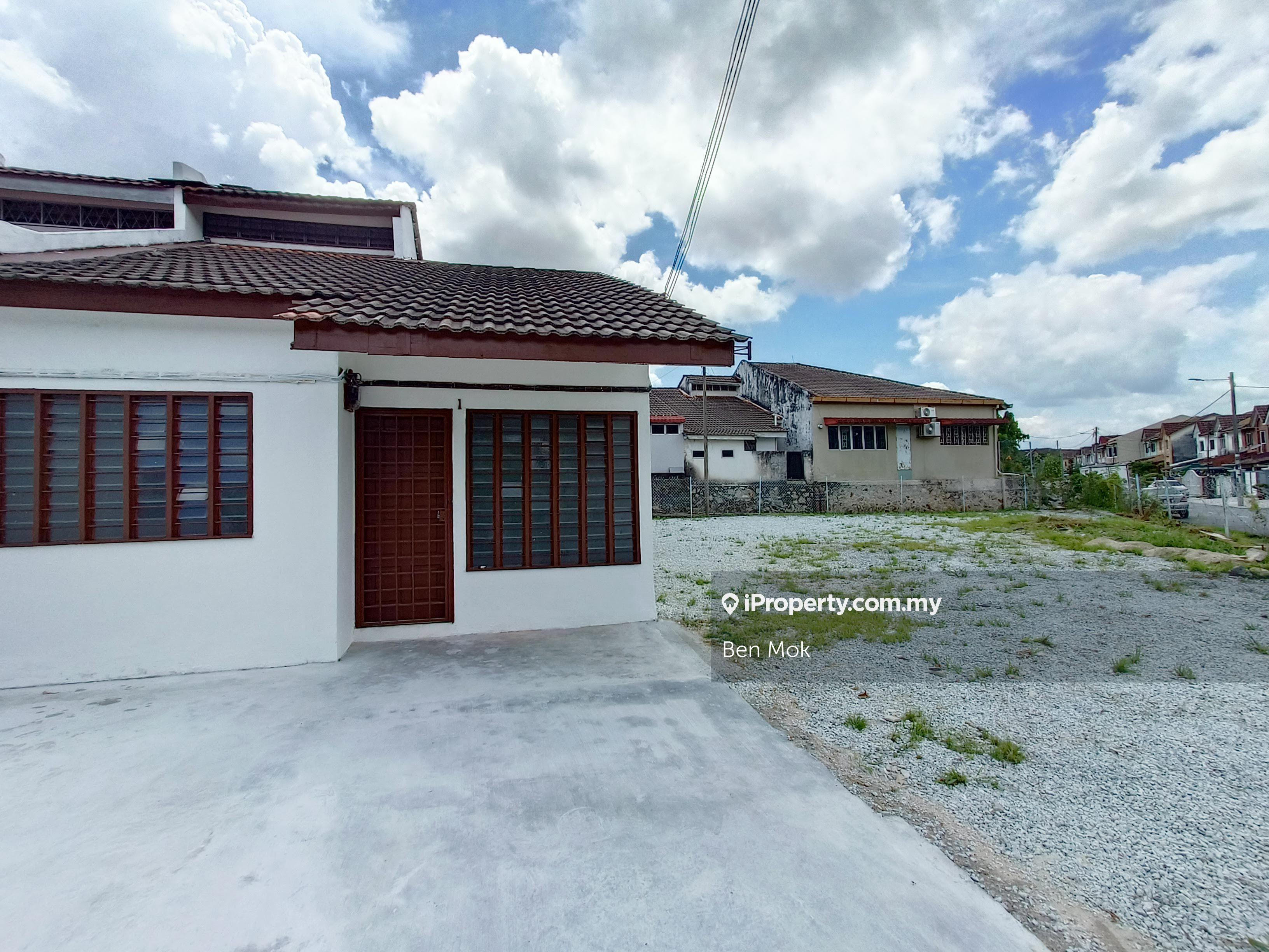 Limited Single Storey Corner Unit, Taman Bukit Permai, Ampang, Cheras