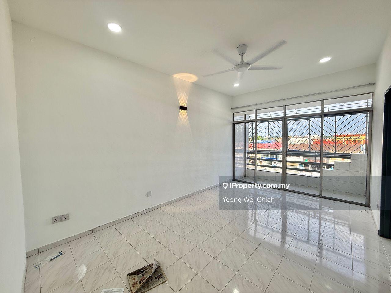 New Refurbished Malim Jaya Flat 3 Room Near Bachang Cheng Kota Town
