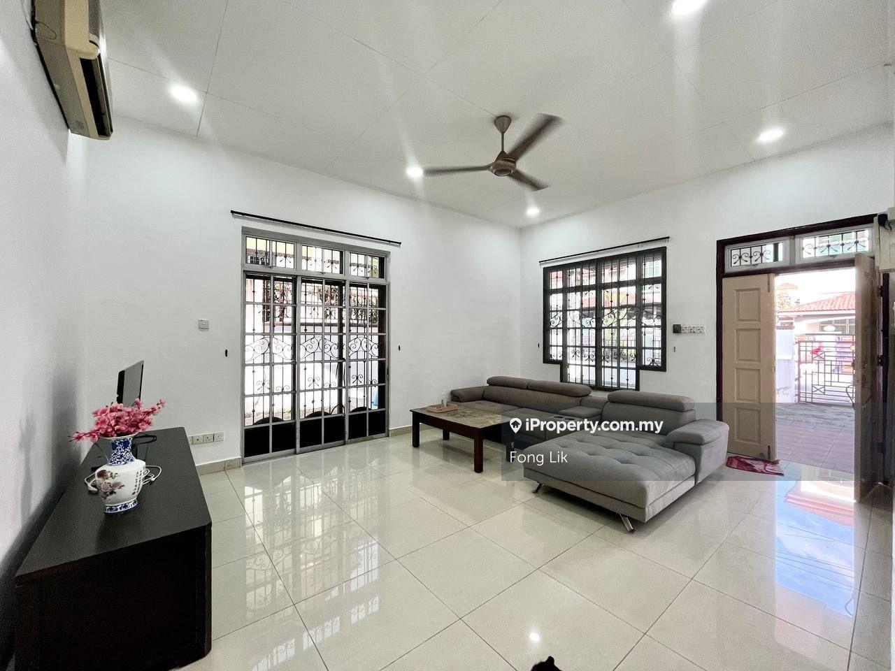Single storey Semi D @ Bandar Putra, Kulai