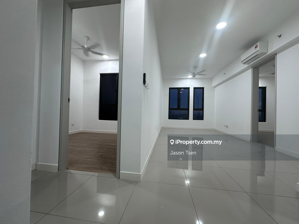 Partly furnished unit 