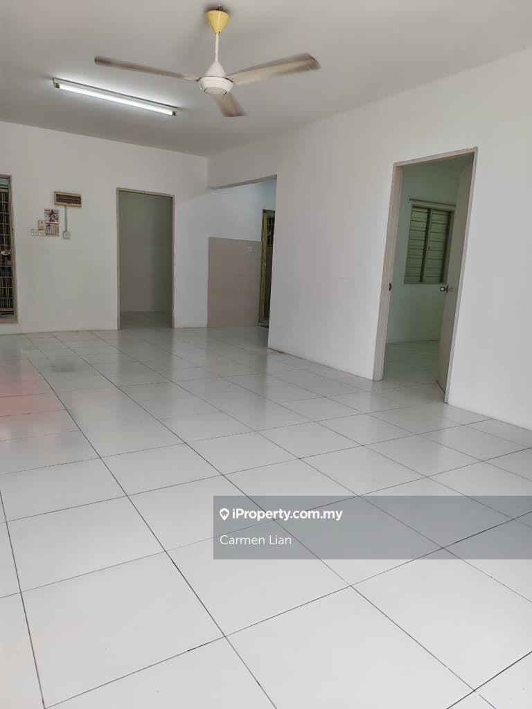 Lake View, Taman Jasa Perwira Apartment To Sale