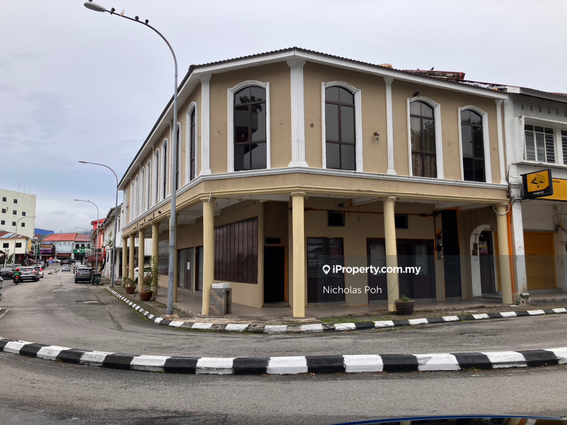 Ipoh Old Town Adjoining Shops