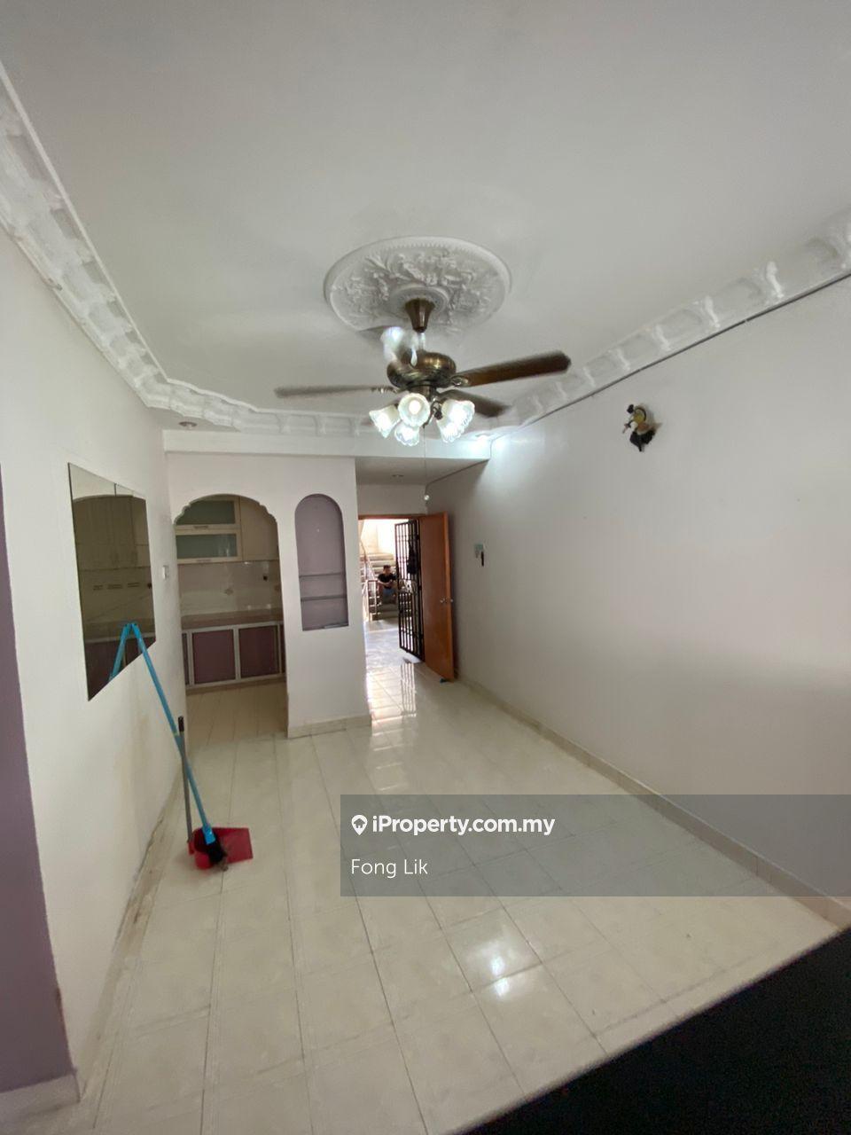 Vista Seri Alam Apartment @3 bedroom 2bathroom