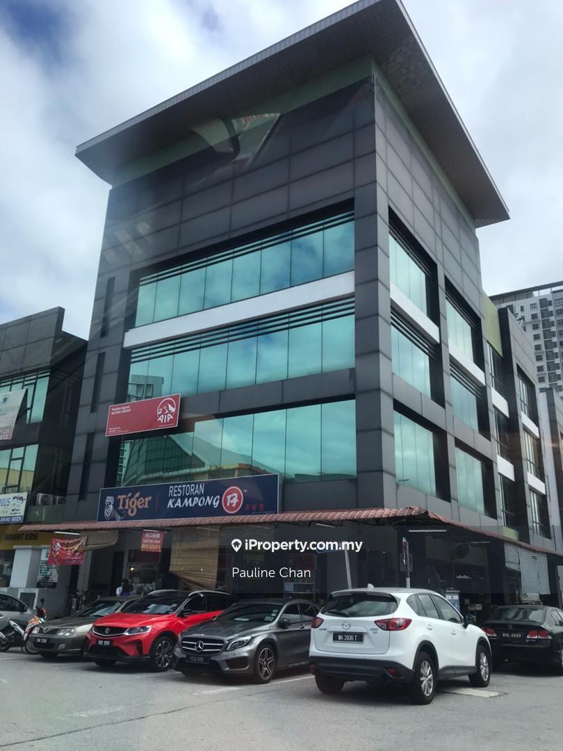 16 Sierra, Puchong, 4 Storey Corner lot