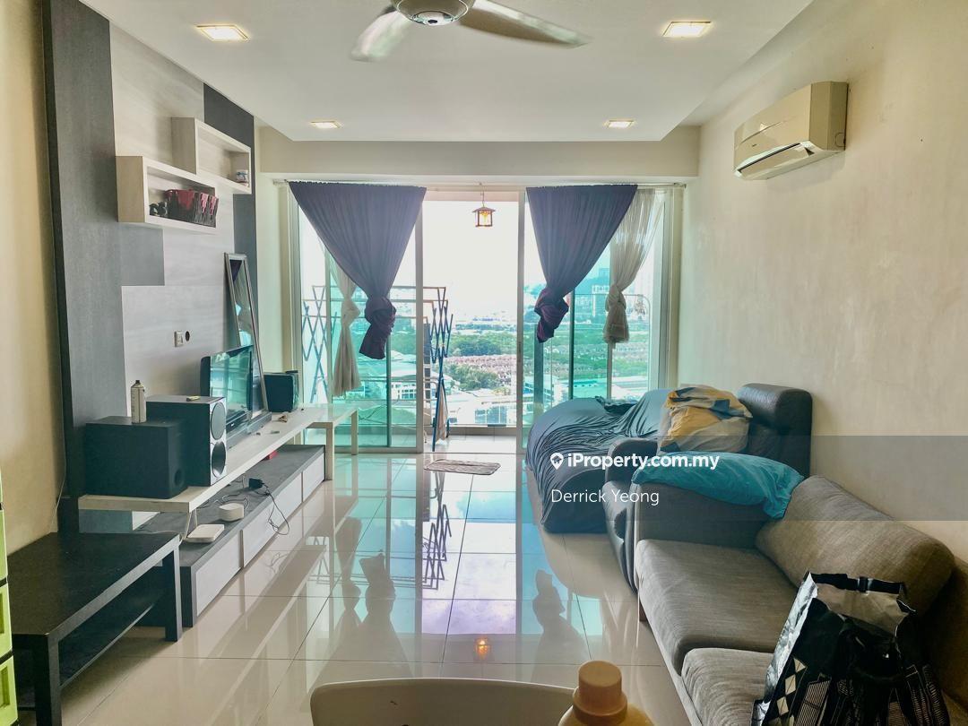 The zest for sale fully furnished unit bandar kinrara 9 puchong