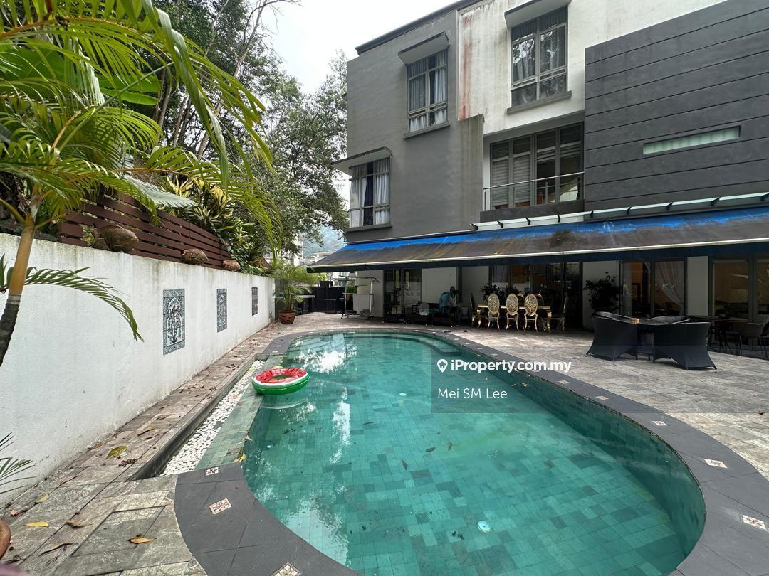 Ampang Corner Linked-Bungalow with Pool @ The Valley Ttdi