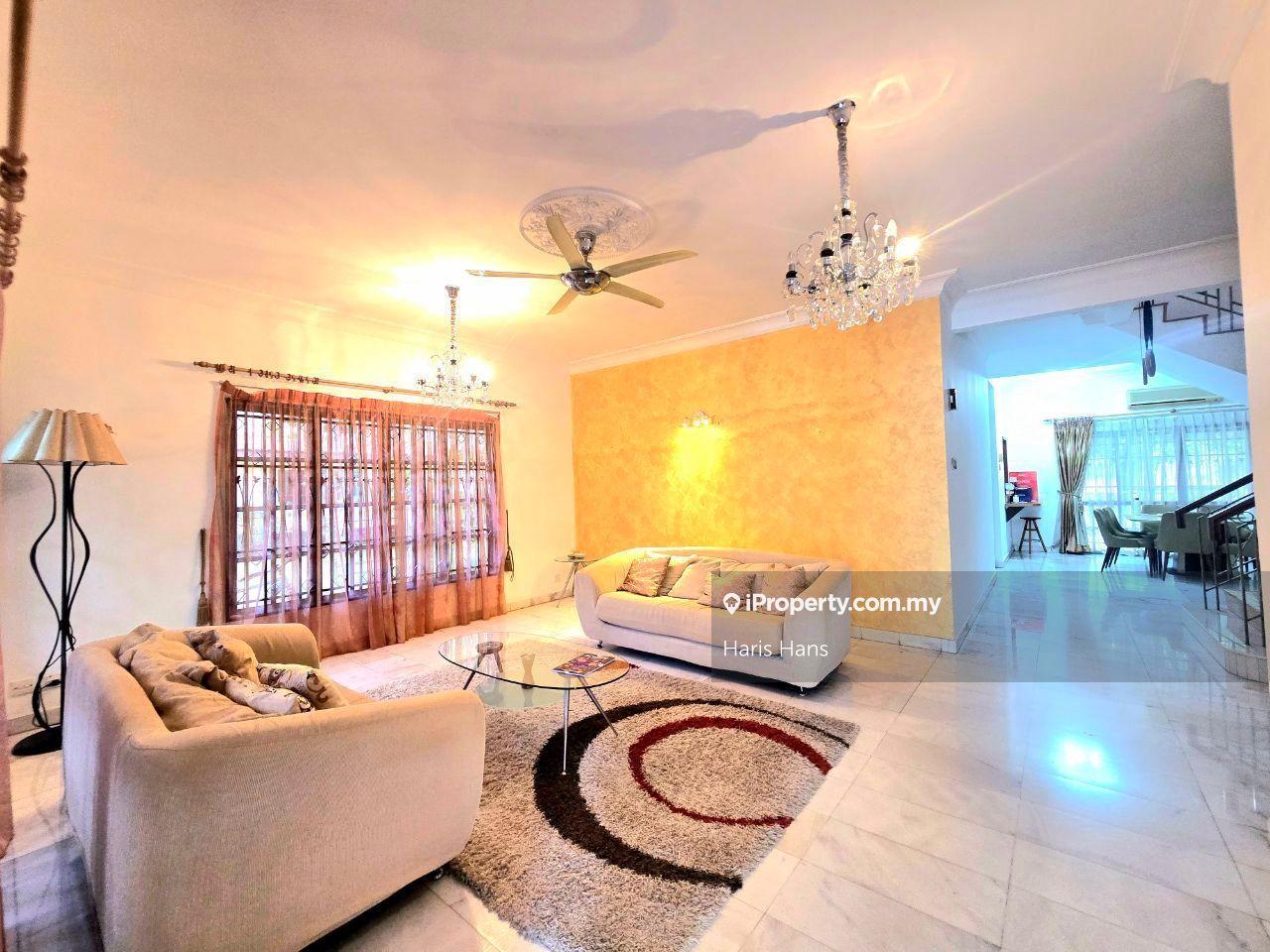 Freehold Extra Land Peacefull Area