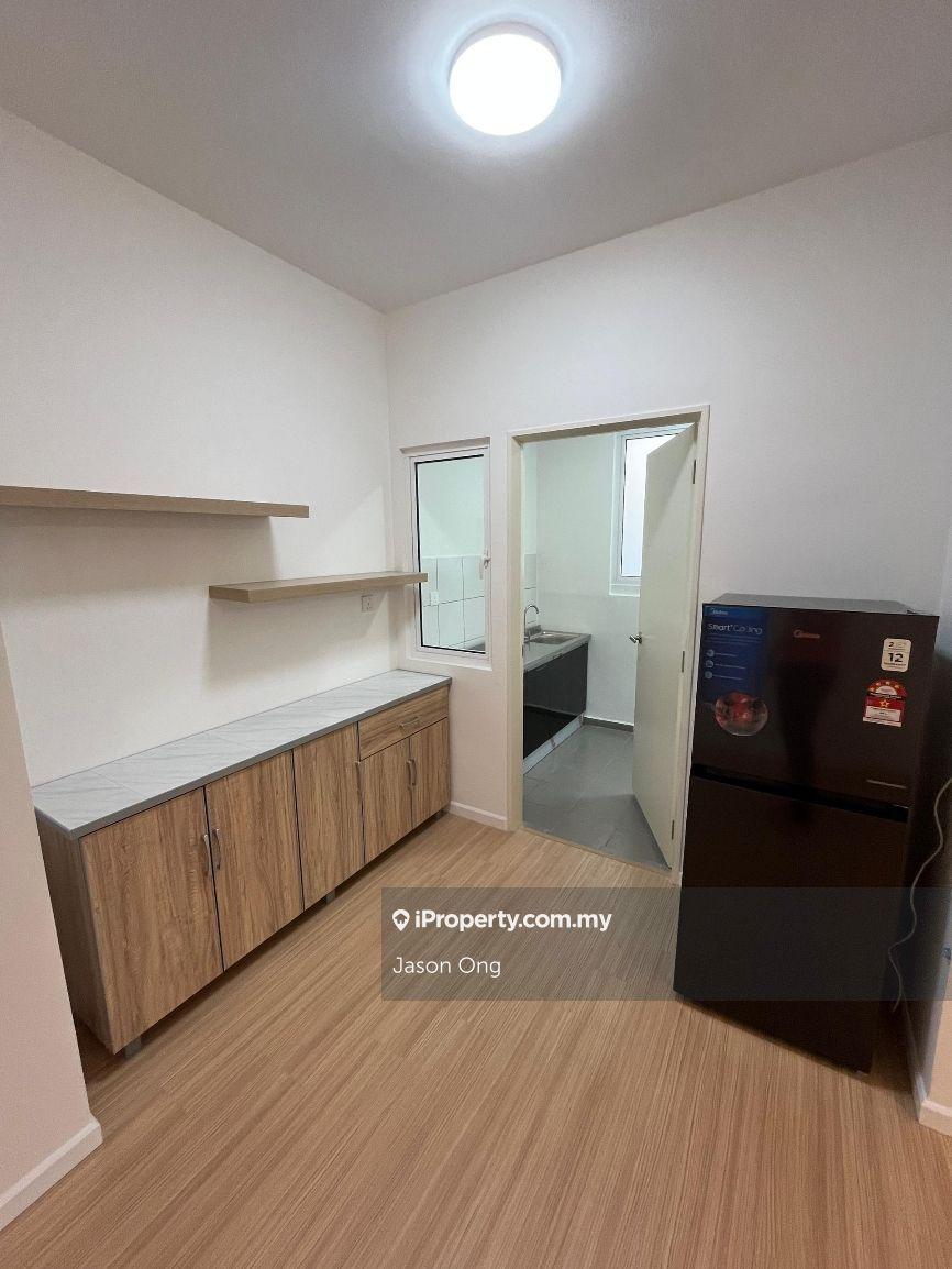Limited Coner Unit with 2 Balcony