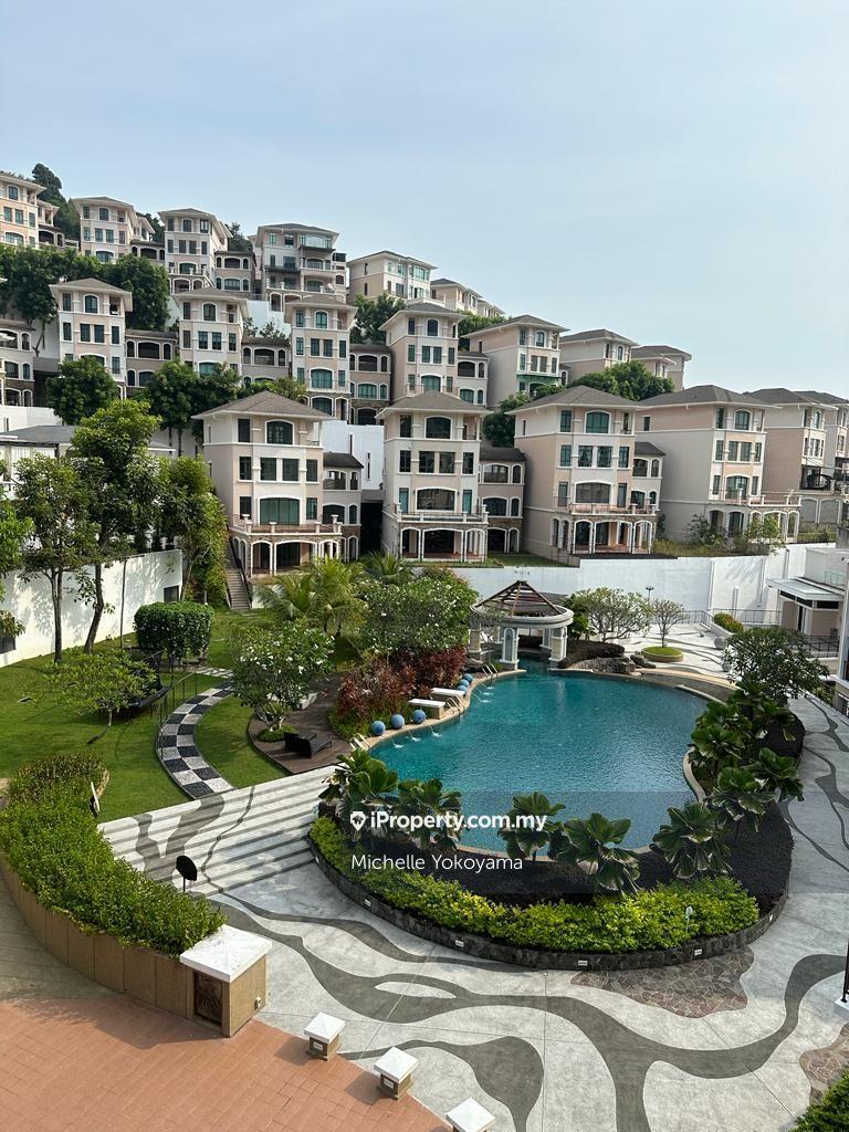 Moonlight Bay villa located  at Batu Ferringgi