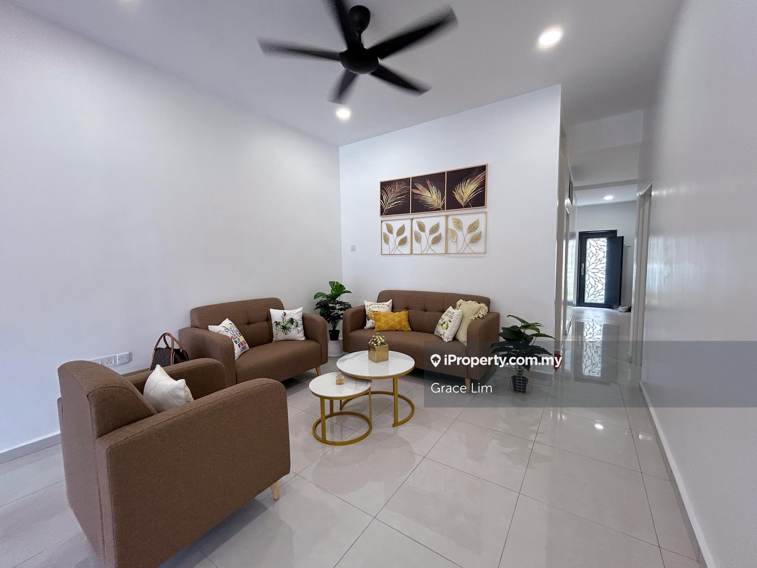 Newly Renovated Freehold 1.5 Storey at Kampung Lima Ong Kim Wee Melaka