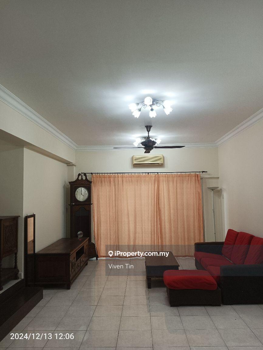 Clean, well maintained & windy Fully furnished unit