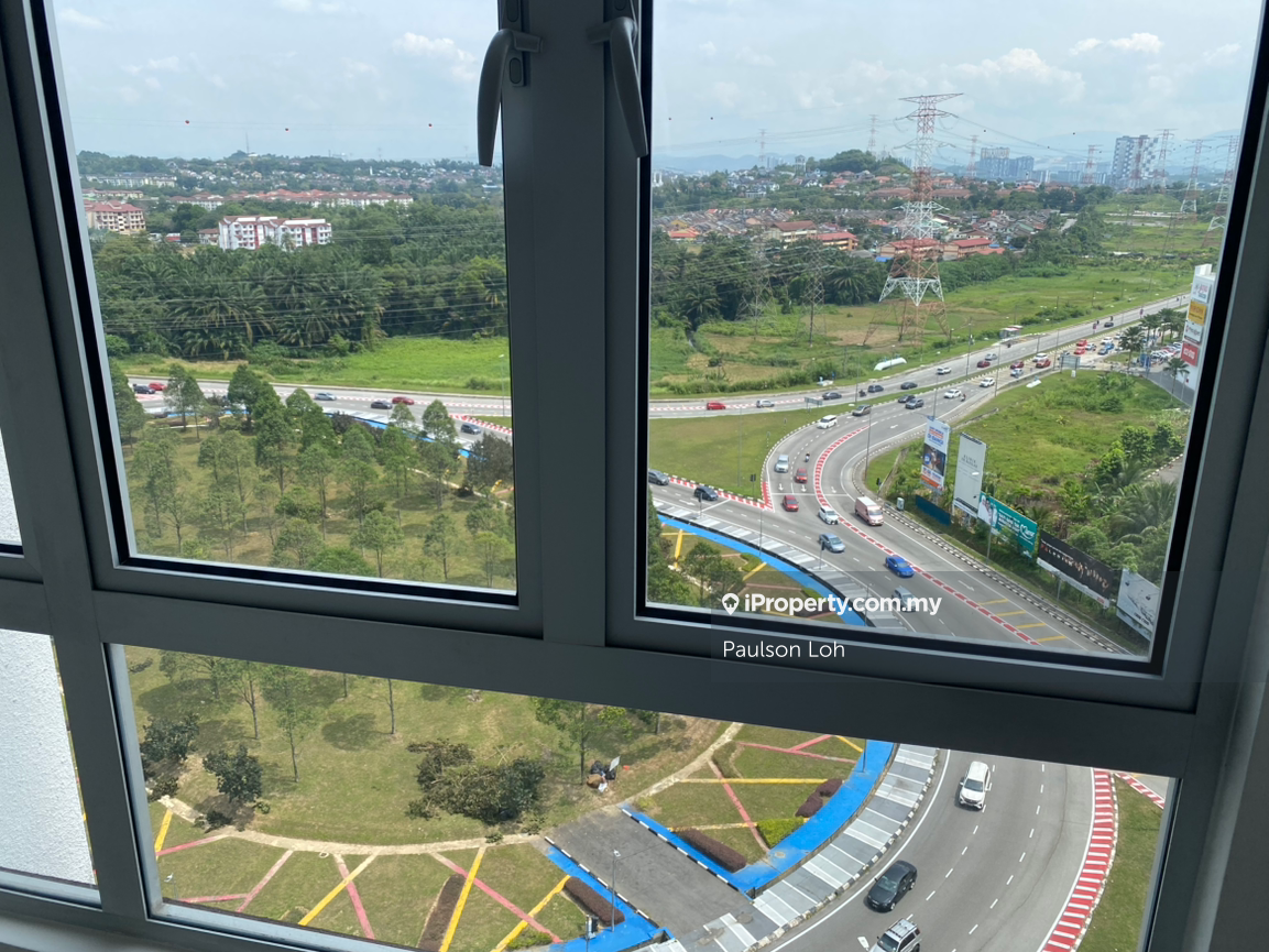 Beside Kolej Poly-Tech mara, Universiti Kuala Lumpur
