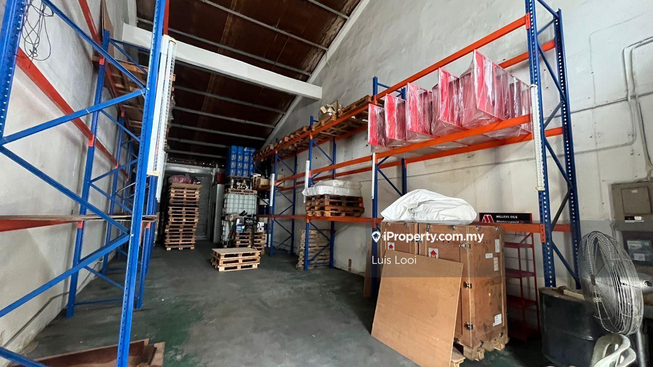 1.5 Storey Factory For Sale @ Bandar Sri Damansara