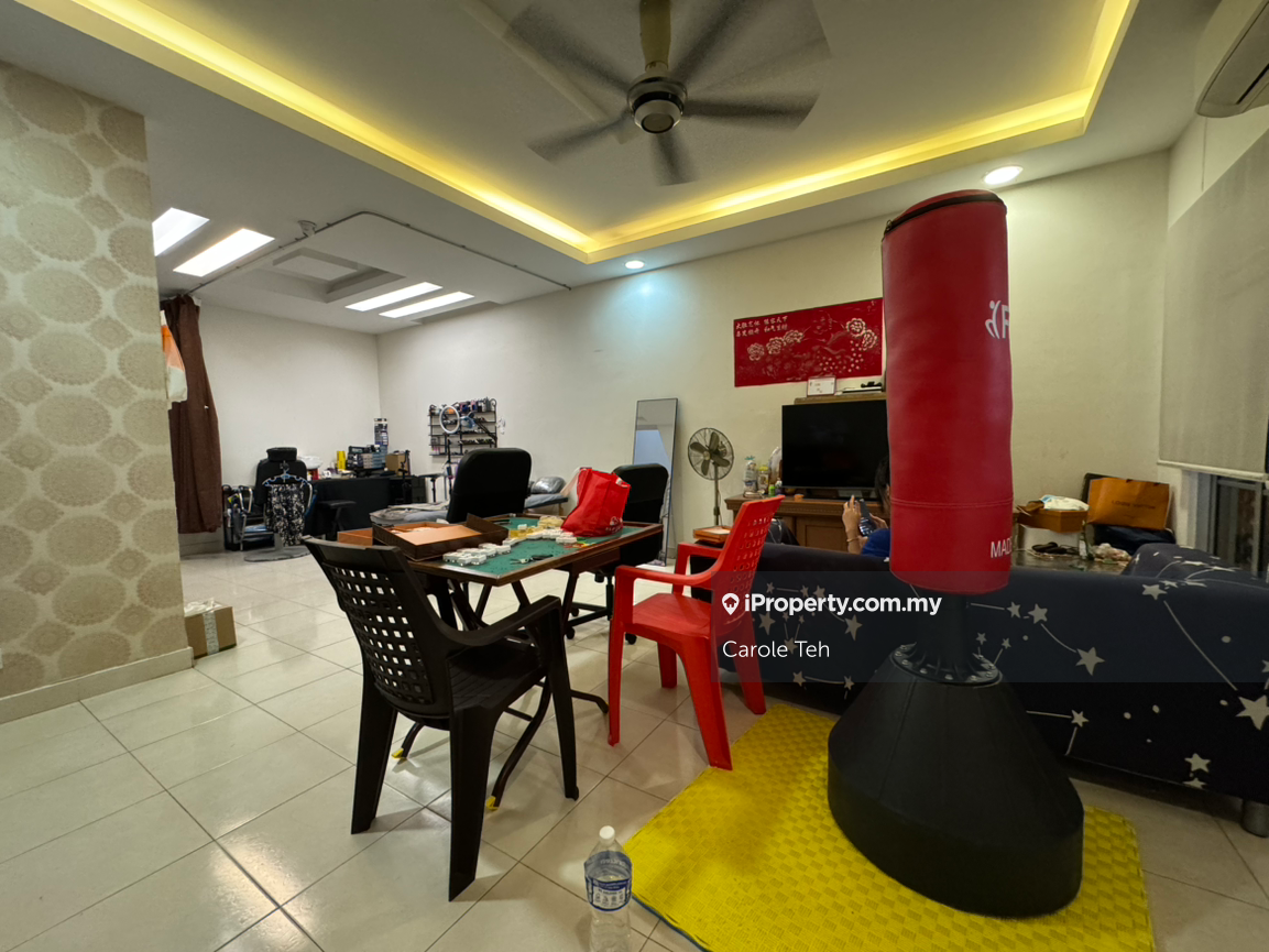 Freehold 2 Storey Terrace for Sale