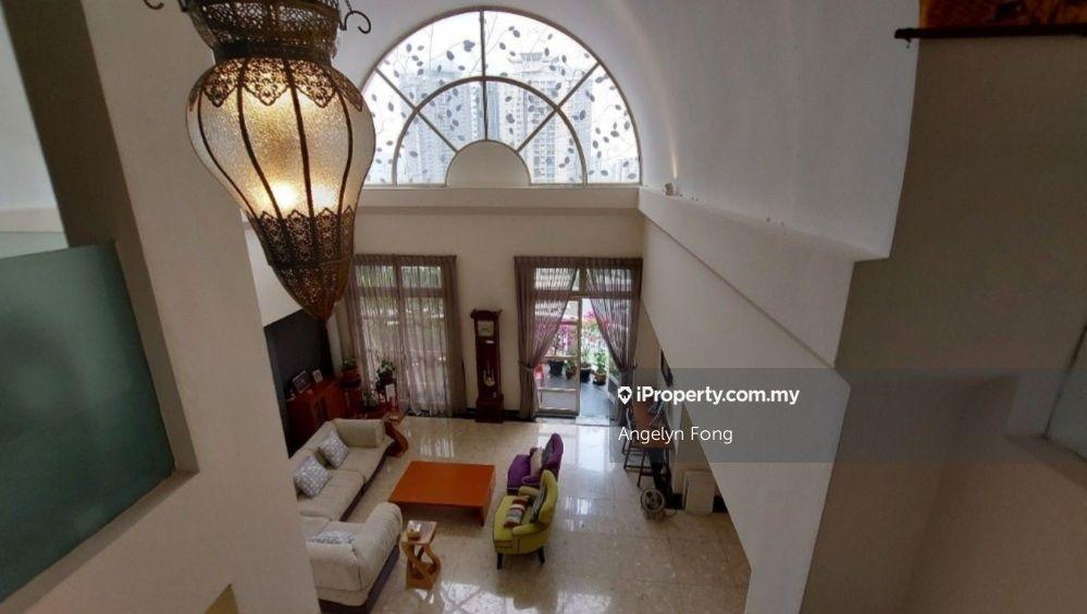 Mont kiara penthouse for Sale