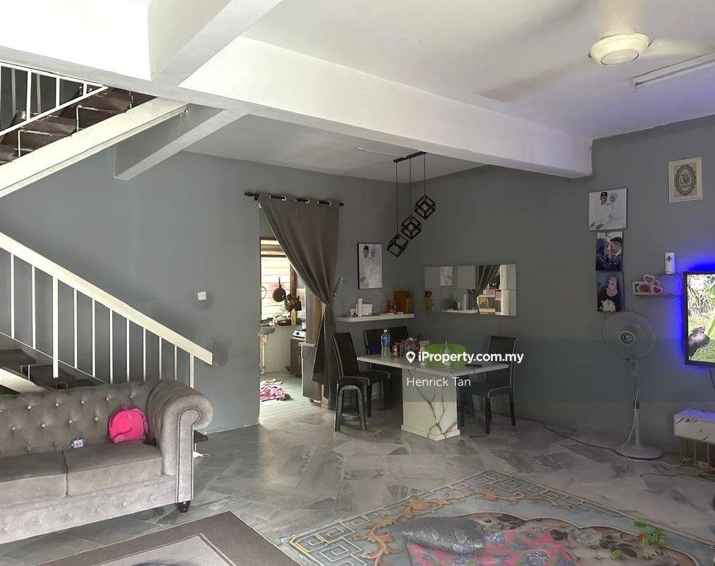 Double Storey Terrace House, 20x70sqft, Bare unit, Guarded Security