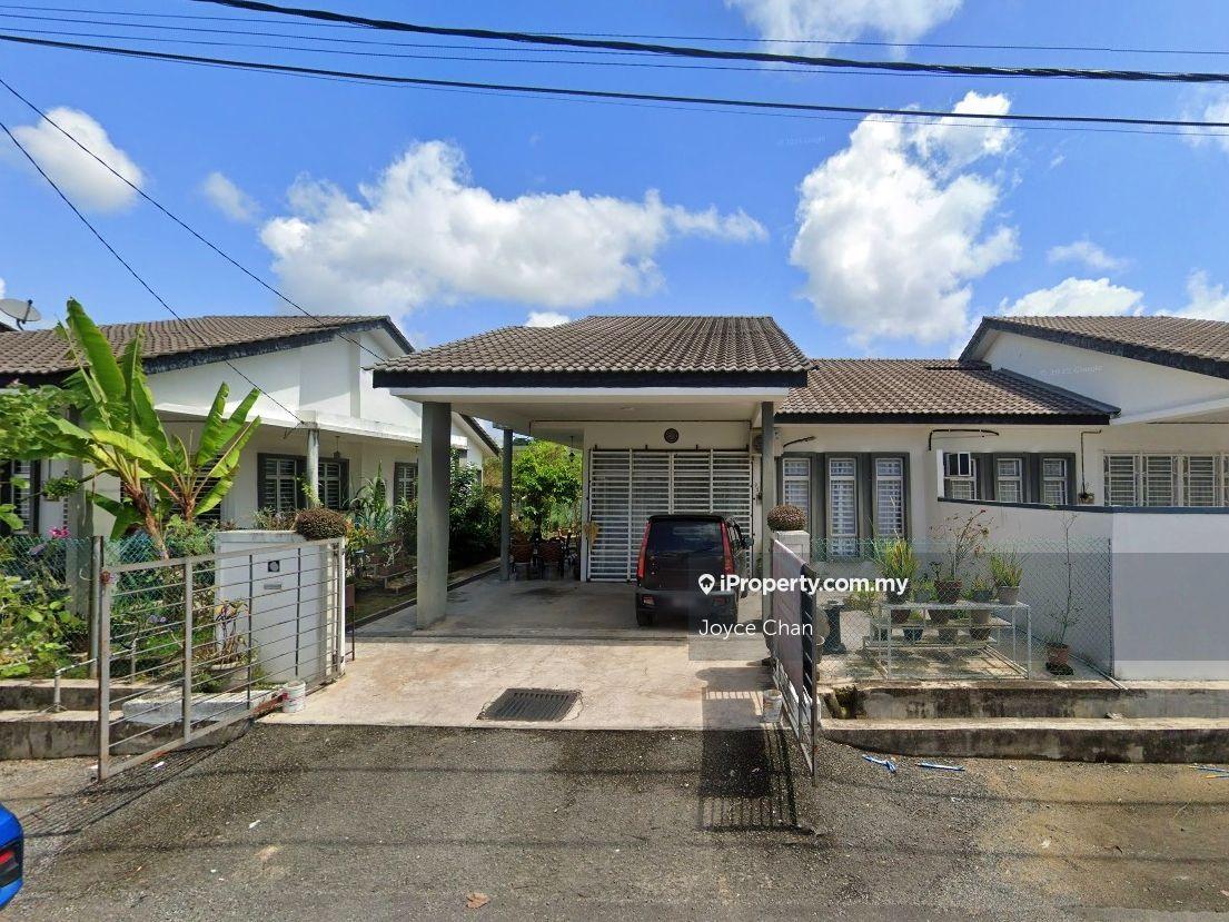 1 Storey Semi Detached House - Taman Saujana Utama, Jerantut, Pahang