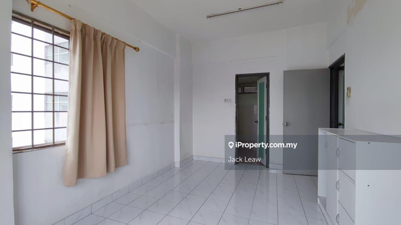 Suria Kipark Low Floor Unit
