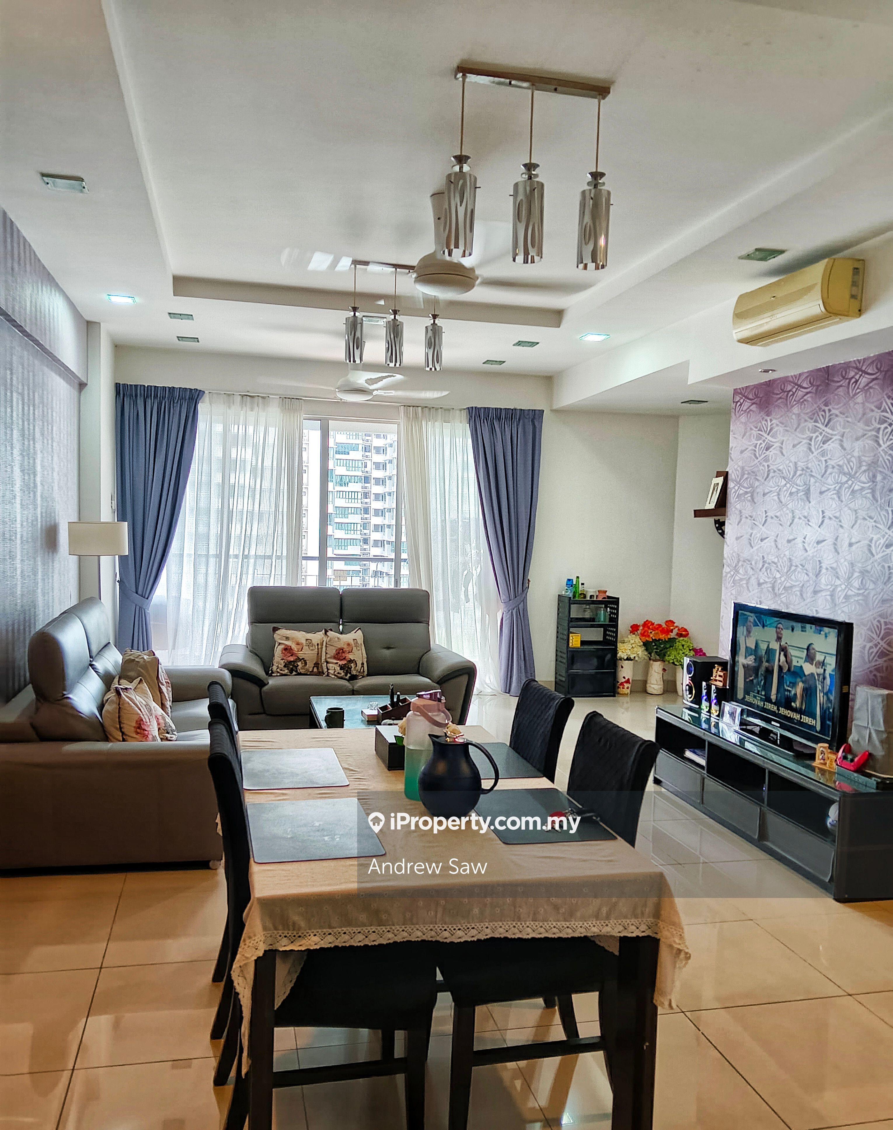 Villa Wangsamas Condo. Kitchen extended