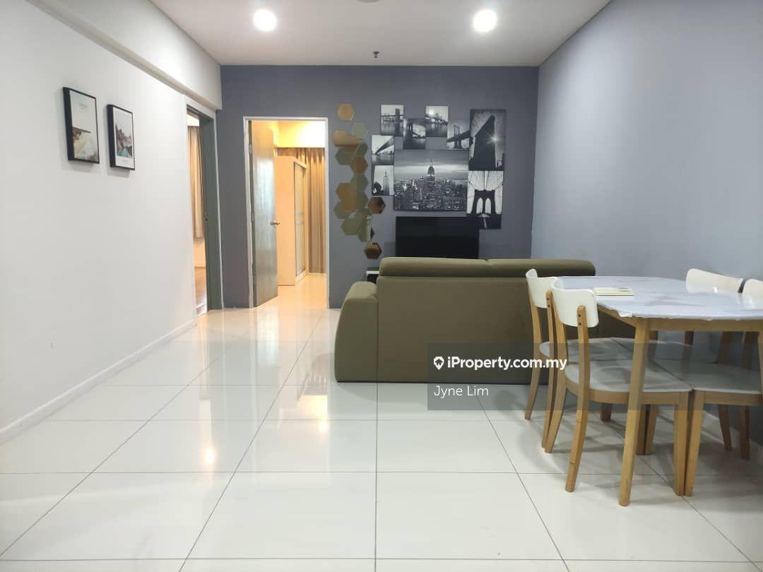 Superb Deal. Walk to KLCC, LRT. Many Units Available for Options!