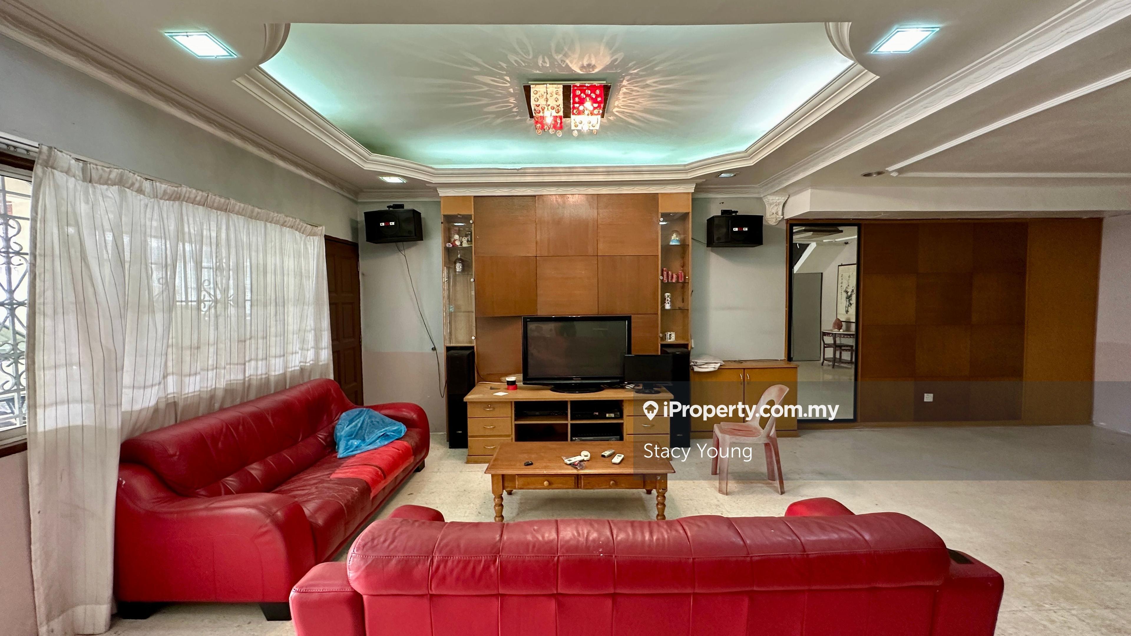 2 and Half Storey House For Sale @ Cheras Taman Rakyat