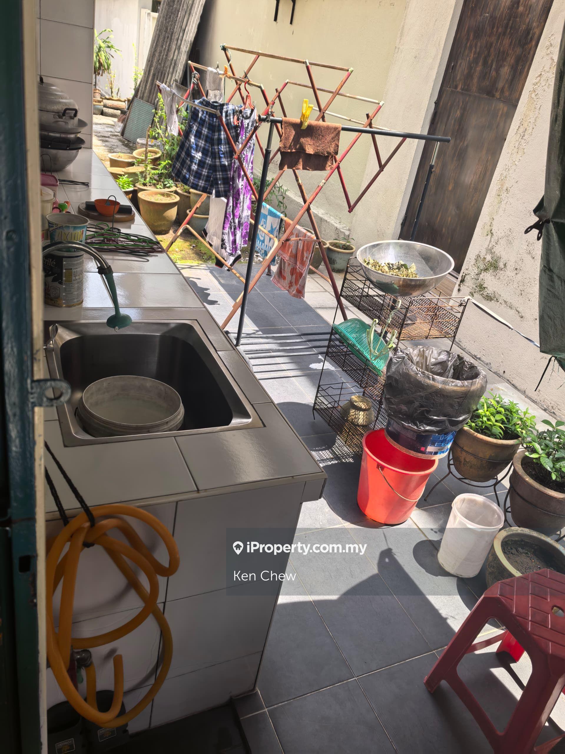 Freehold 3-Storey Terrace House, Taman Bukit Indah, Sri Petaling