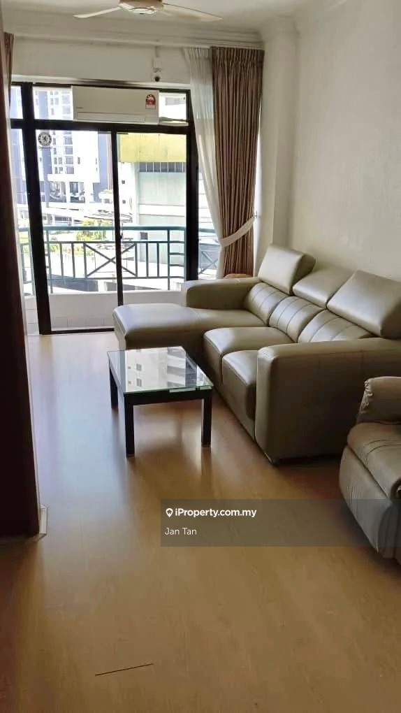 Rare 3 Car Park ! Sunny Ville - 950sf@ Jalan Batu Uban Century Garden