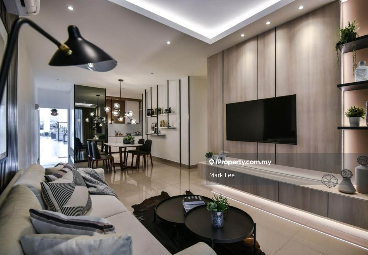 Freehold & Just Beside MRT Taman Connaught 40m! Rare good project!
