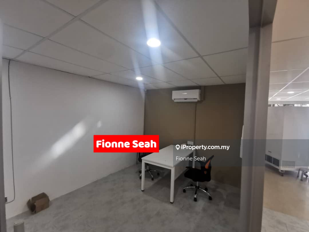 Shop Rent At Southbay Plaza First Floor Big Unit