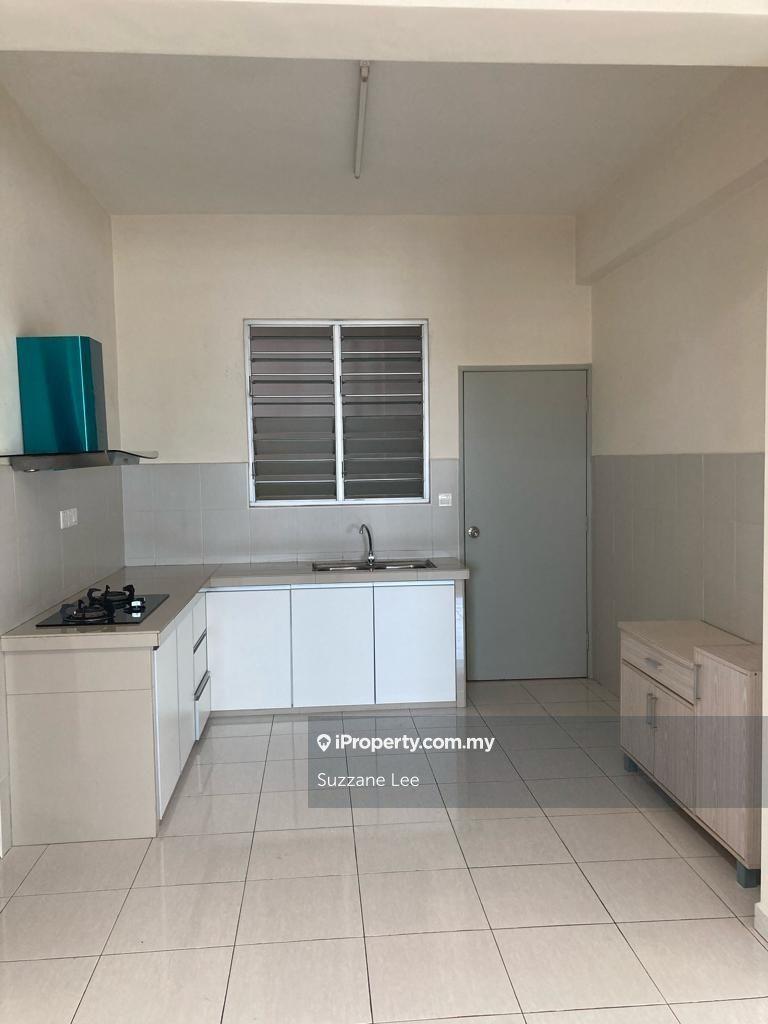 Capri park condominium for Rent