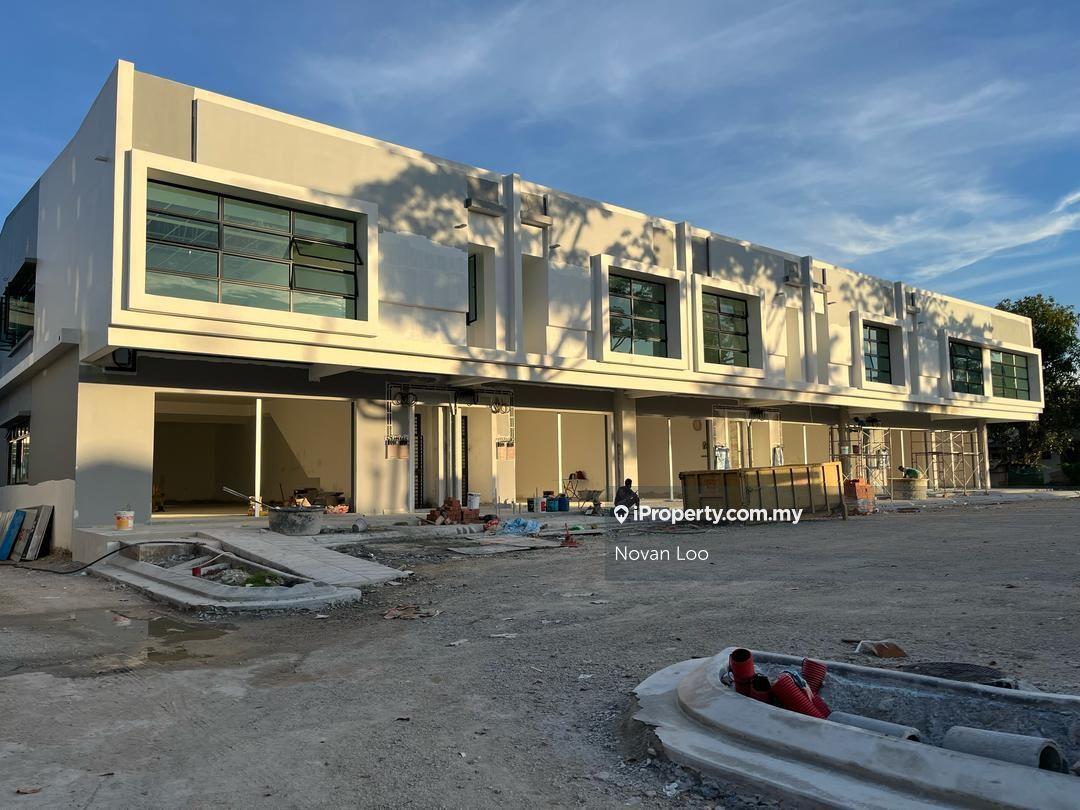 Taman Desa Cemerlang Johor Ground Floor Shoplot For Rent