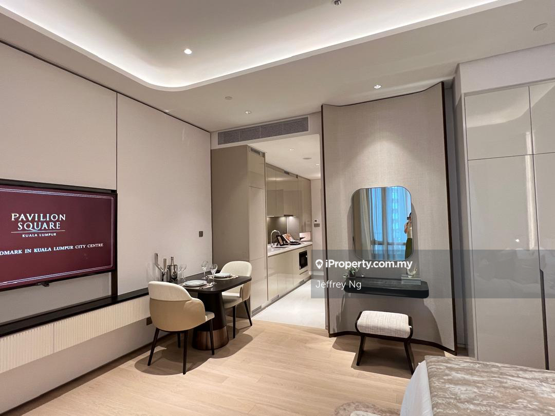 Luxury lifestyle Pavilion Square