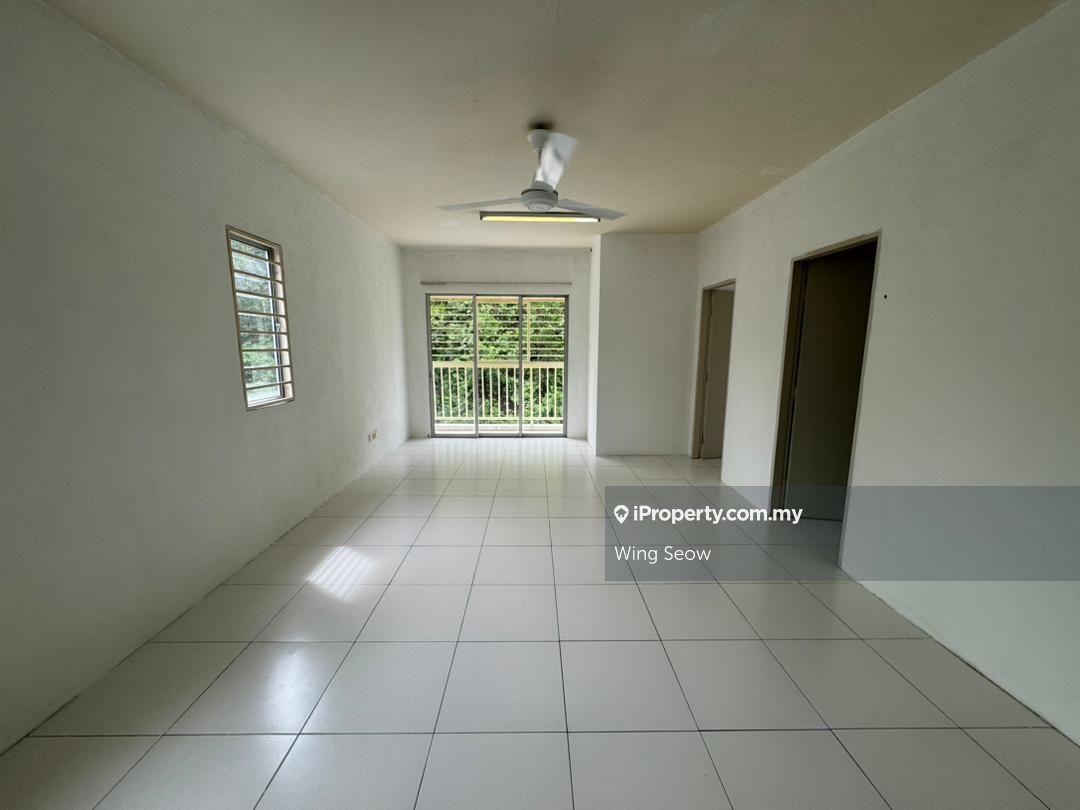 Selayang Lakeview Apartment For Rent