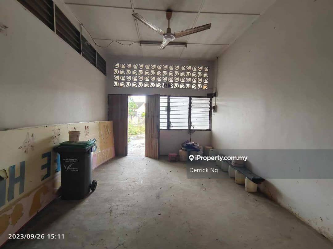 Taman Mahawangsa 1 Storey Semi-D House For Sale