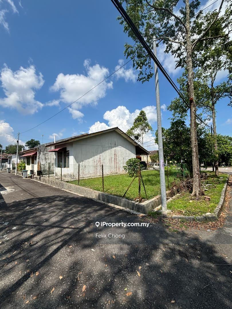 Taman Kota Jaya 1 Sty Medium Corner Lot,Jalan Bacang,Kota Tinggi,Johor